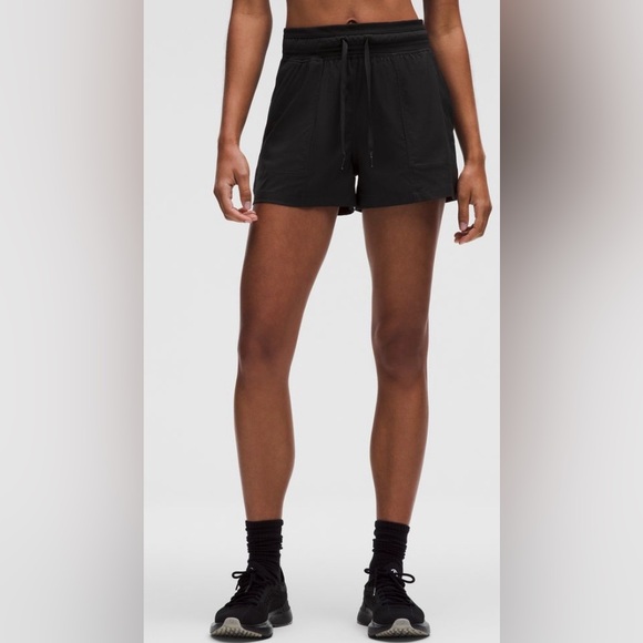lululemon athletica Pants - lululemon athletica Black Dance Studio High Rise Shorts Size 6 NWT